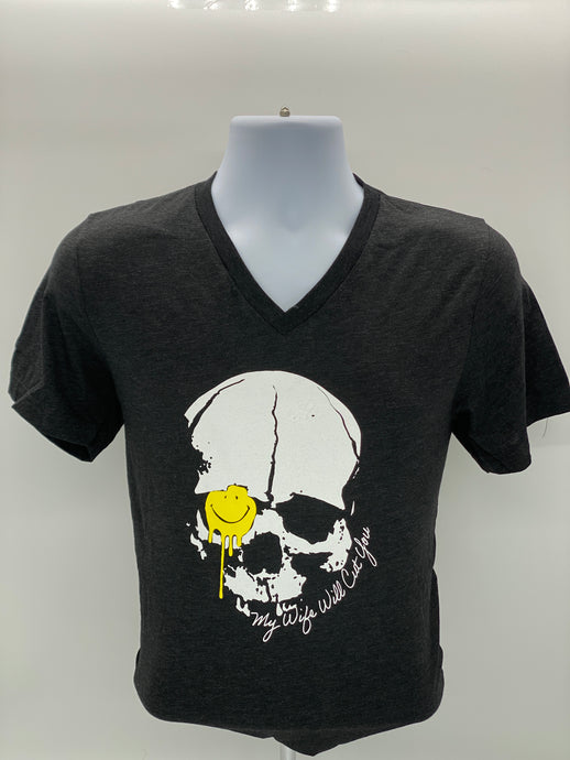 Skull - My Wife Will Cut You - Men's V-Neck Tshirt